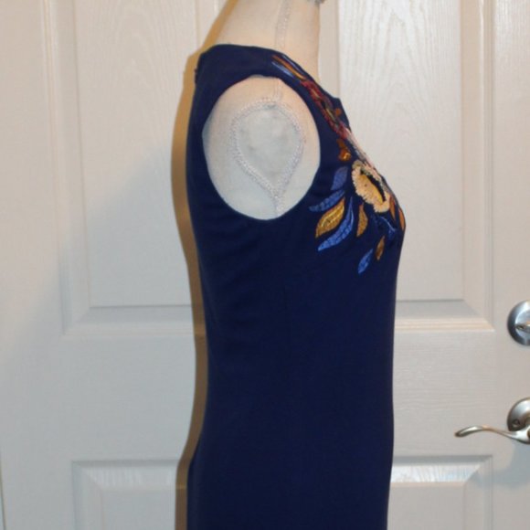 Cynthia Steffe Women's Size 4 Blue Floral - Picture 7 of 10